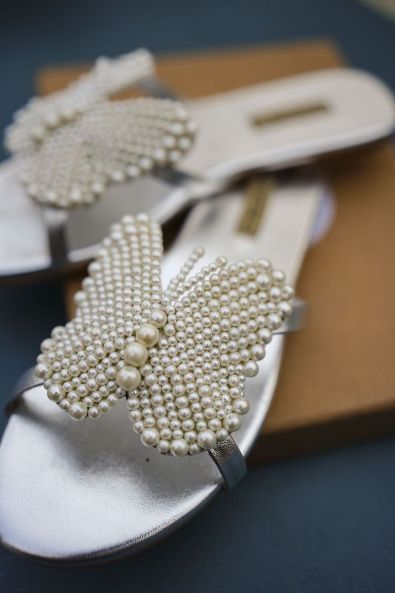 CHAPTER 13 - Slides | Pearly Butterfly - Silver - 19309