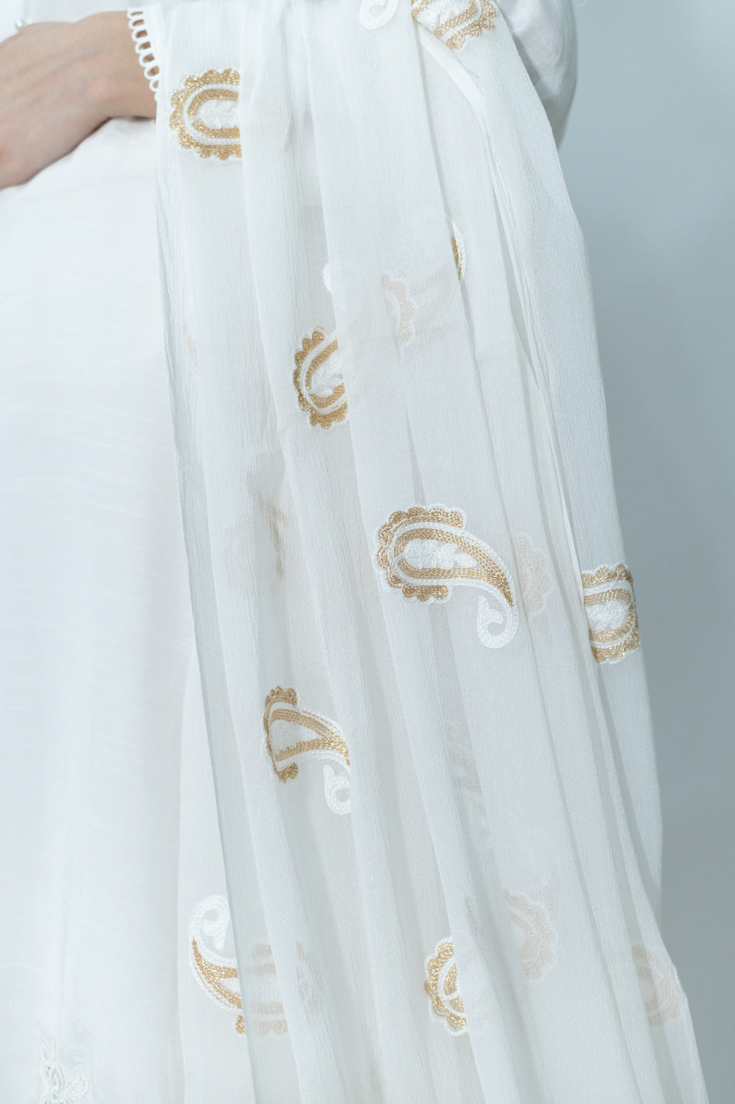 Alifyay - White - 1 Piece