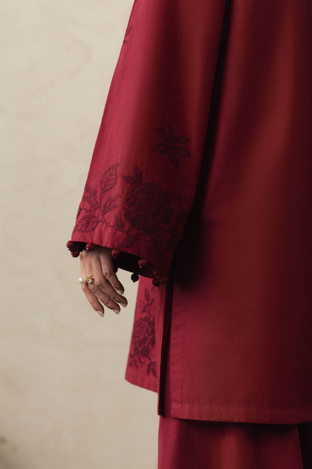 Cross Stitch CRIMSON BLOOM Unstitched Maroon 3 Piece