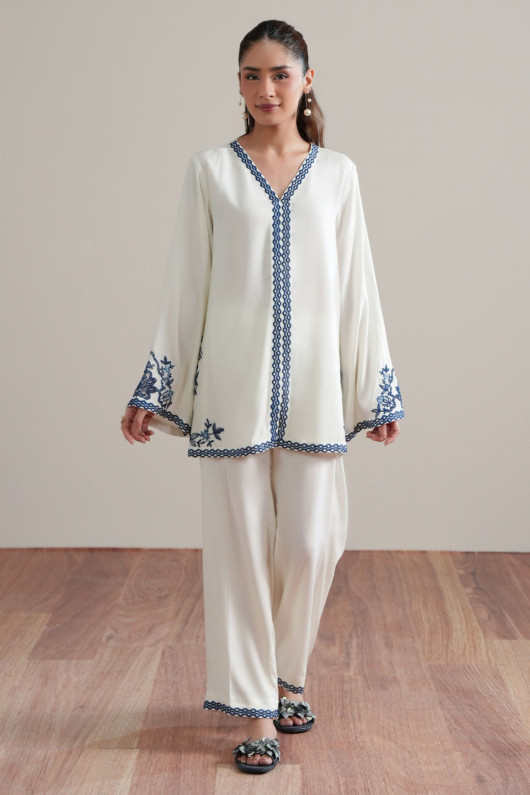 Cross Stitch Ivory Duo 2 Piece Suit White