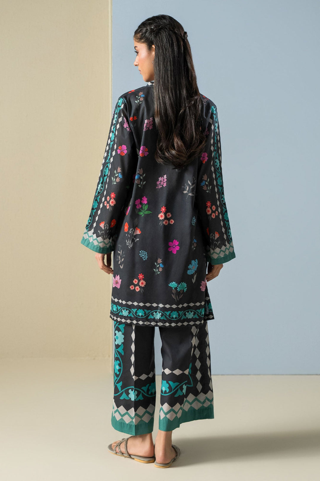 Cross Stitch - Lawn Sable Grace Suit For Women - Black - 2 Piece