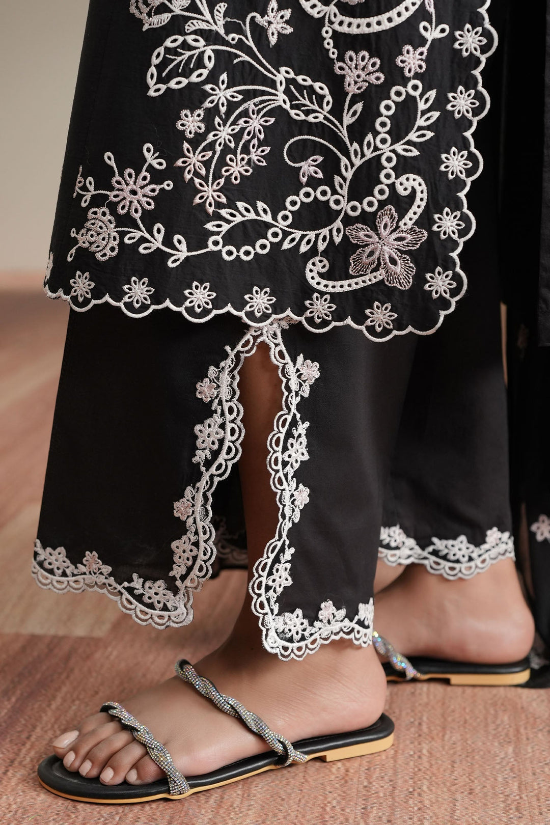 Cross Stitch - Noir Canvas Embroidered Lawn Unstitch Suit For Women - 3 Piece