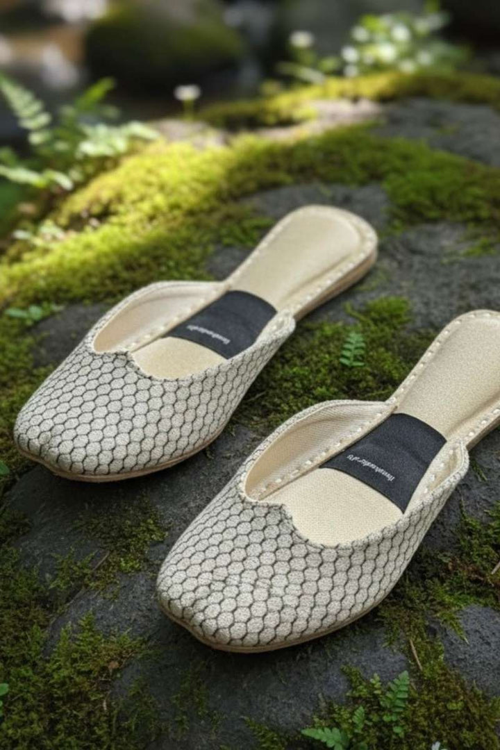 Hemo Handicraft - Cycloid Khussa