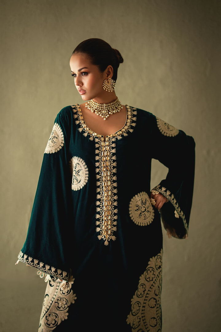 Shehrnaz - Elira Emerald Velvet Kaftan - SHK-1596 - Emerald Green - Velvet - 1 Piece
