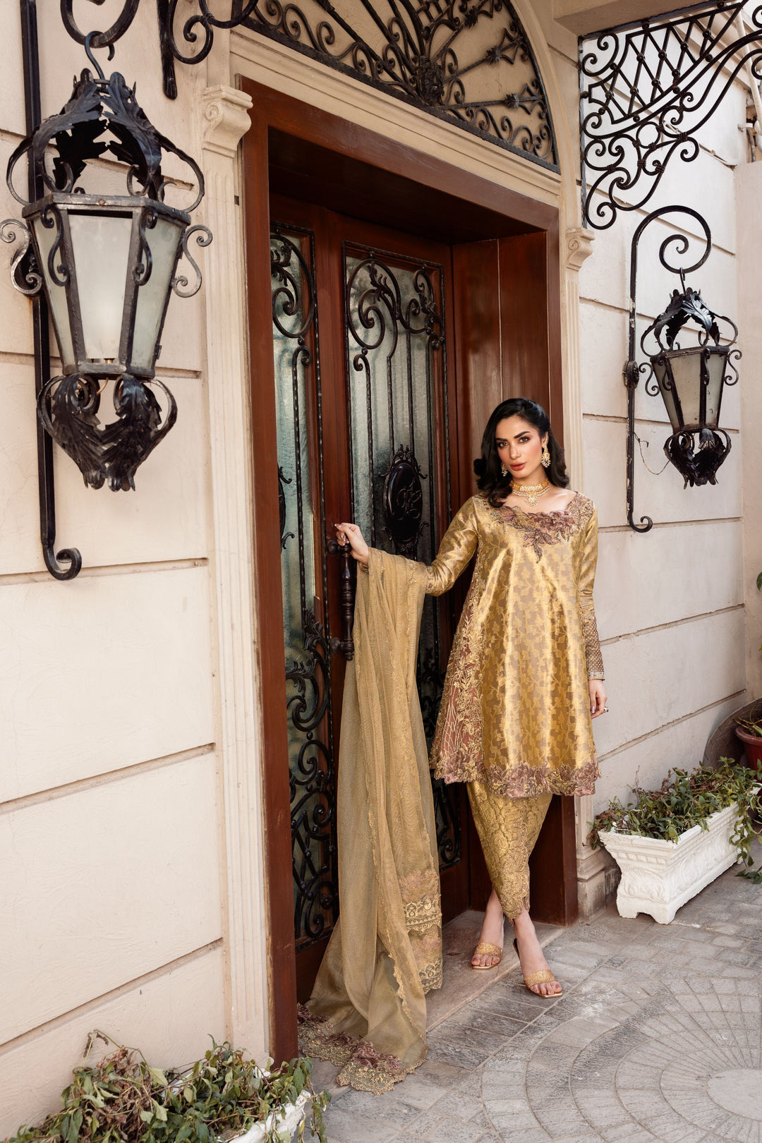 Nilofer Shahid - Zarvina Suit For Women - 3 Piece