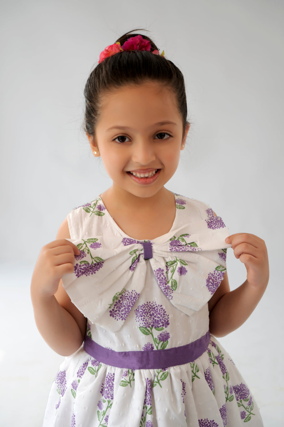 Hummingbirds - Hydrangea Bloom Dress - White - Lawn - 1 Piece