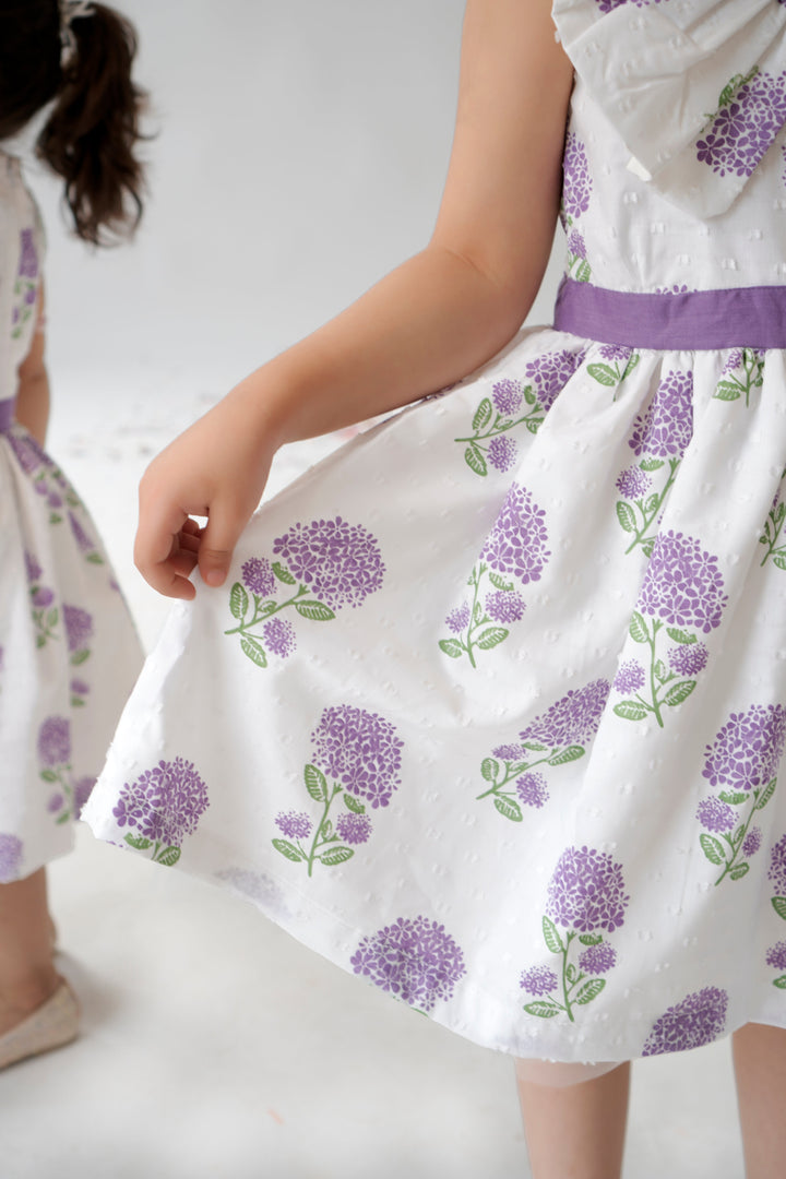 Hummingbirds - Hydrangea Bloom Dress - White - Lawn - 1 Piece