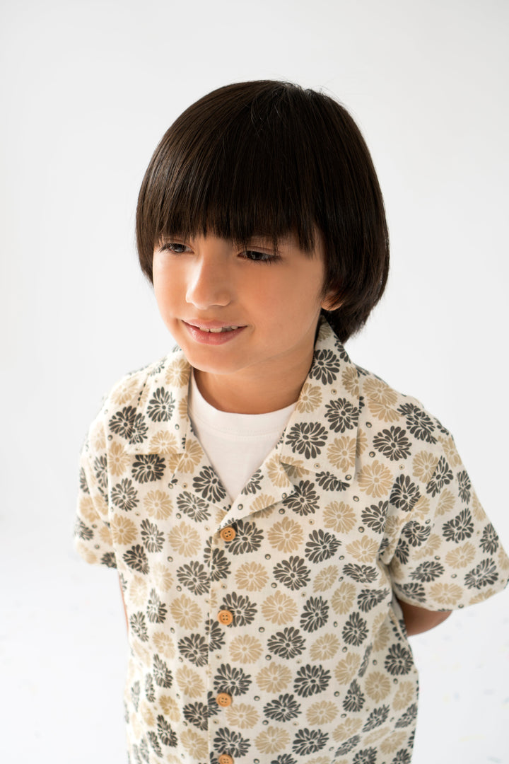 Hummingbirds - Sand & Sage Bloom Cuban Collar Shirt - Linen - 1 Piece