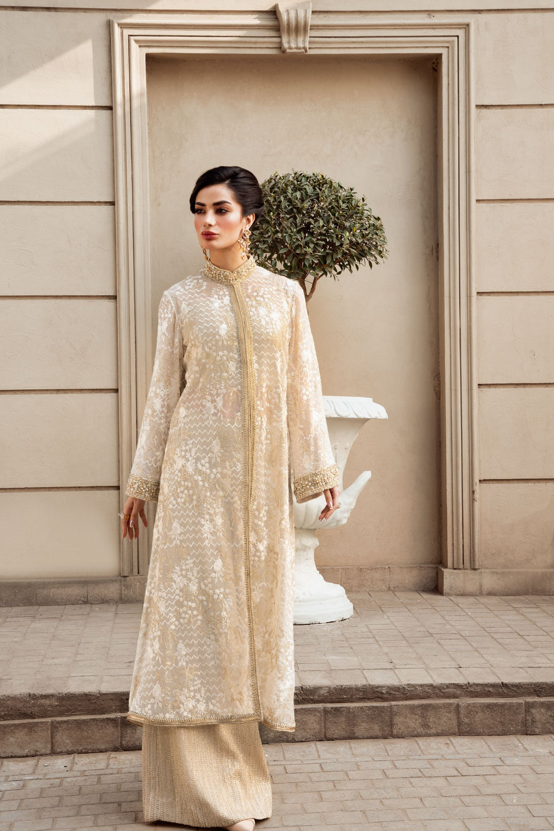 Nilofer Shahid - Mahzarin - Studio by TCS