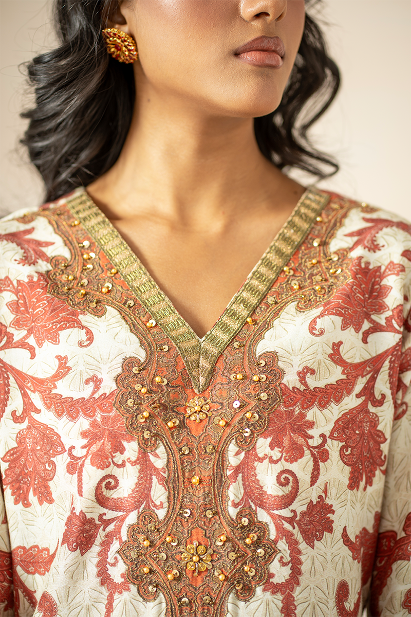 Shamaeel - Antique Art - Khaadi Silk