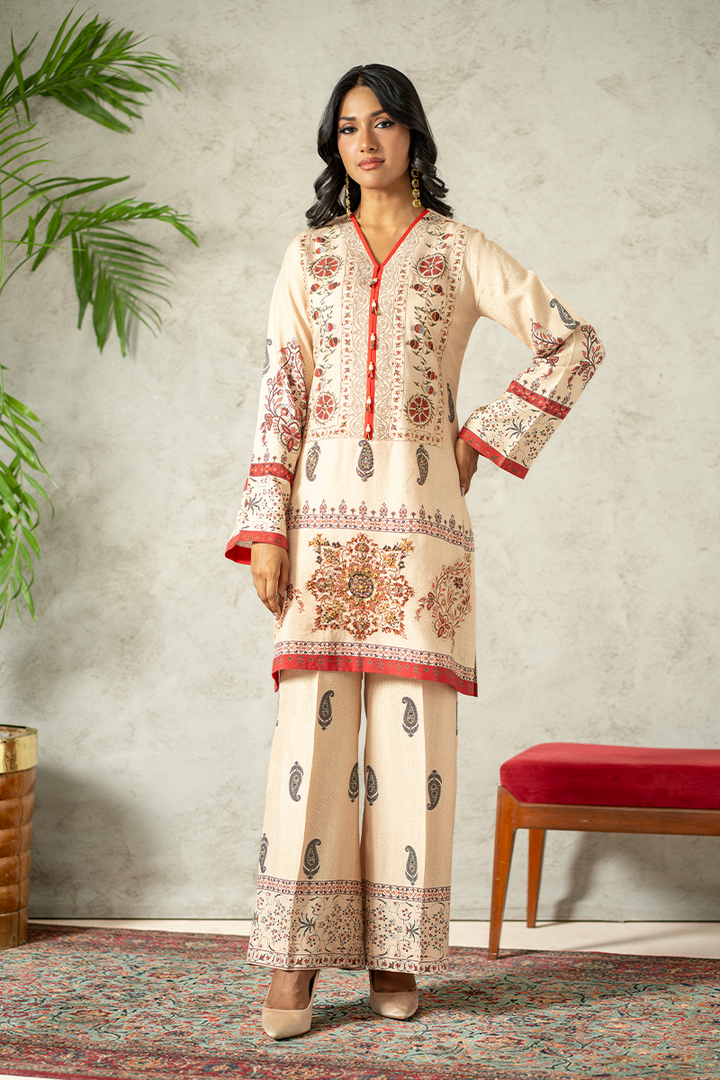 Shamaeel - Traditional Tribe - Khaadi Silk