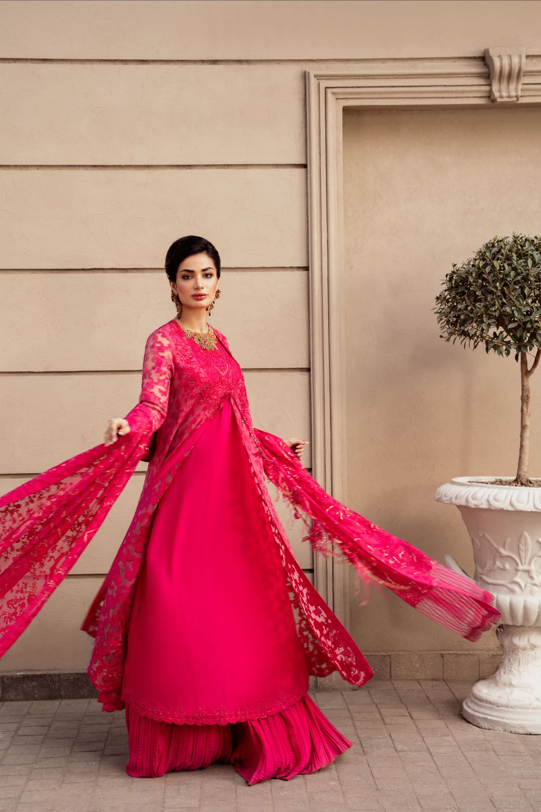 Nilofer Shahid - Ravisha - Studio by TCS