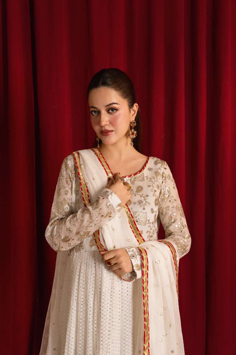 Zaaviay-Golden Glow-White-Chiffon-3 Piece