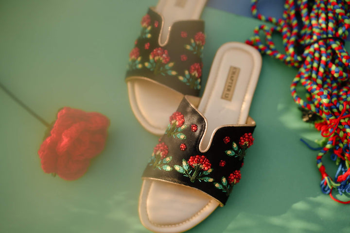 Chapter 13 - Slides | Shajr II For Women - Studio by TCS