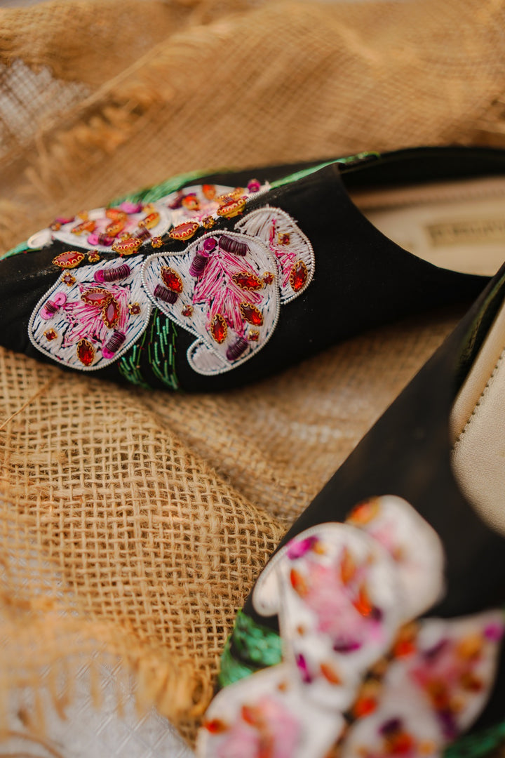 Chapter 13 - Mules | Orchid Kiss