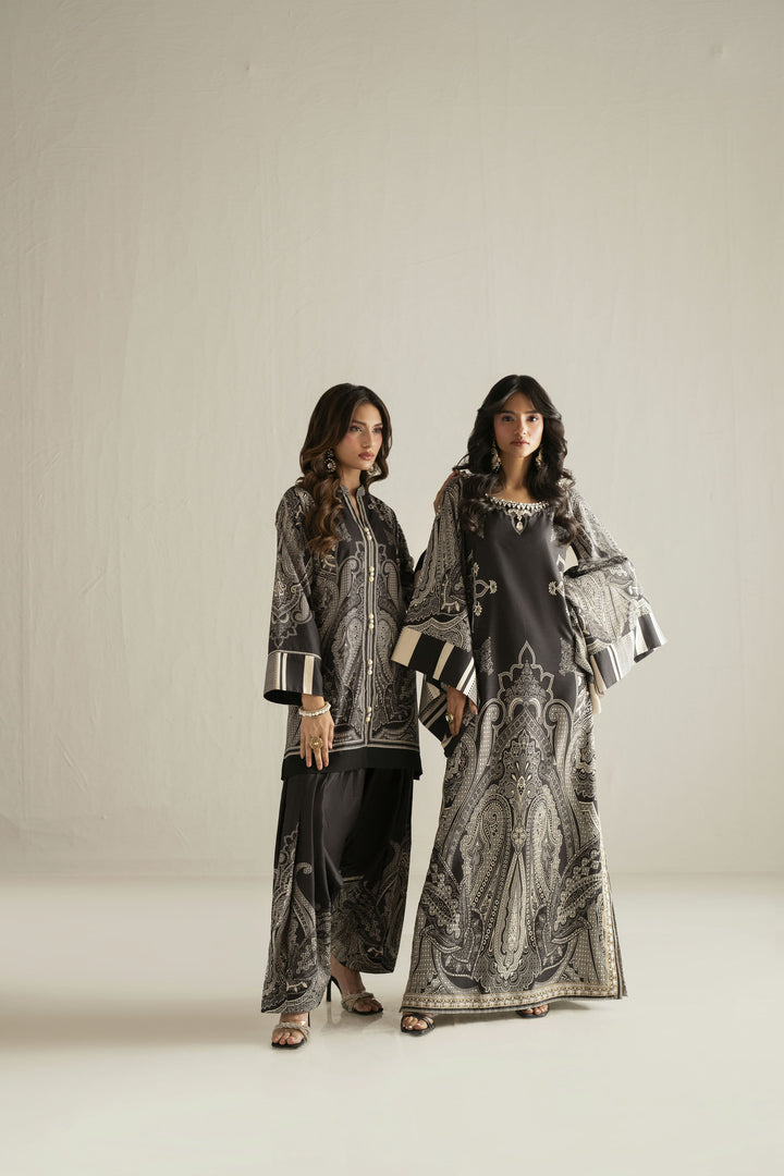 Shehrnaz - Crepe Silk Eclipse Cape Co-Ord For Women - Black