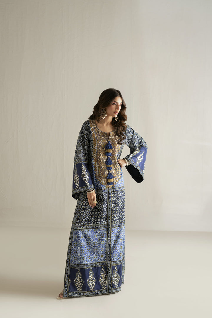 Shehrnaz - Pure Medium Silk Indigo Heritage Suit

 For Women - Navy Blue - Studio by TCS