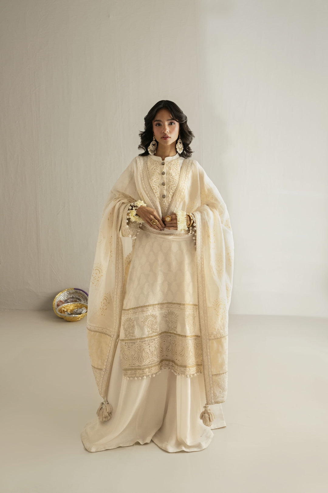 Shehrnaz - Dhakai Pearl Bloom Ivory Suit For Women - Off-White