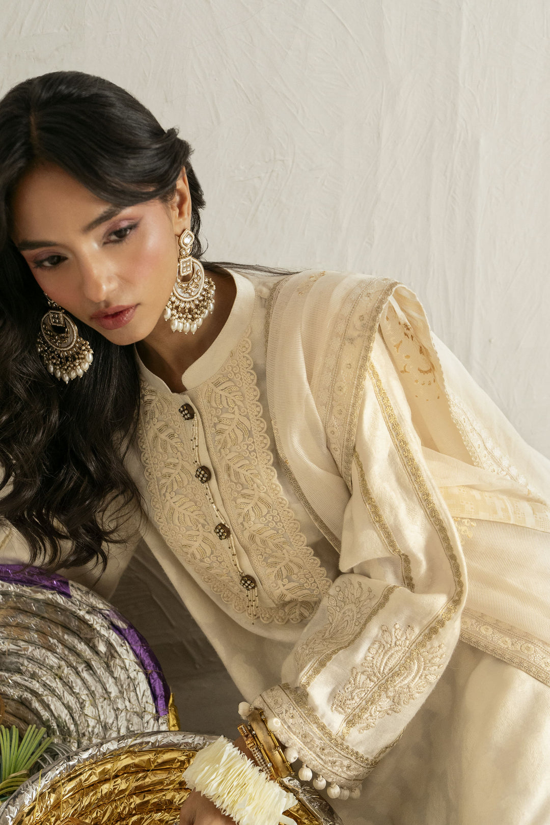 Shehrnaz - Dhakai Pearl Bloom Ivory Suit For Women - Off-White