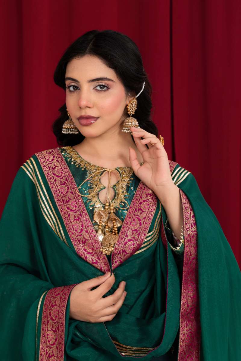 Zaaviay - Emerald Oasis Silk Kaftaan For Women - Plum - 3 Piece