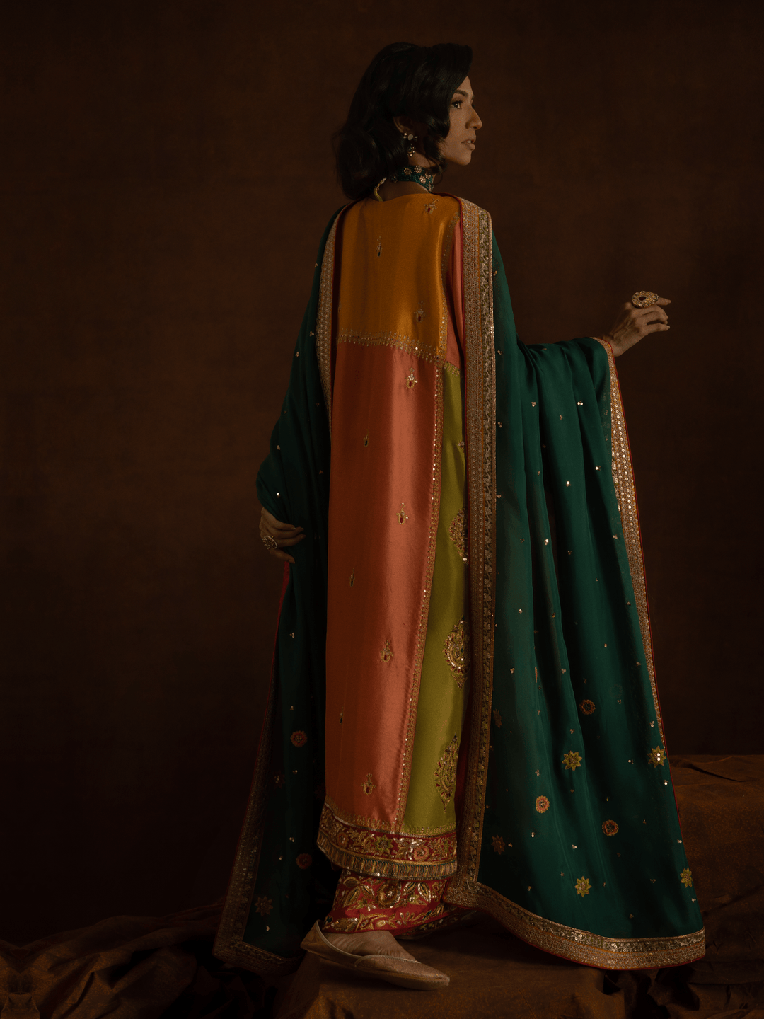 Sanam Chaudhri Jahanray Brown 2 Piece