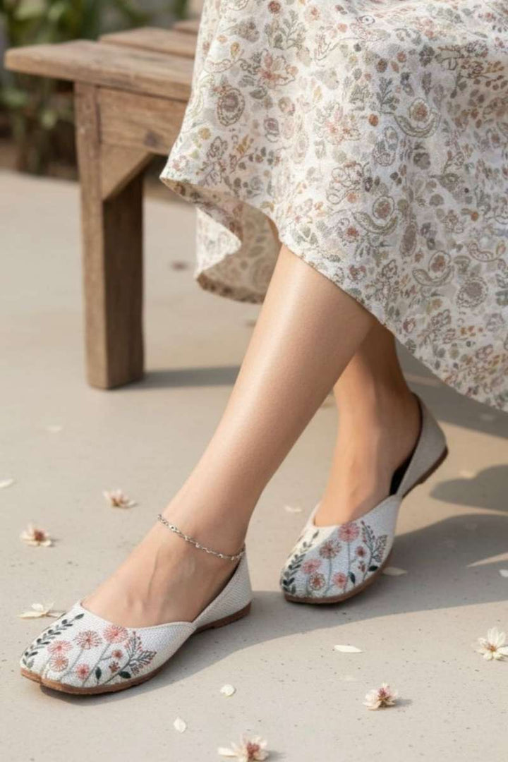 Hemo Handicraft - Deep Ocean  - Greeish White