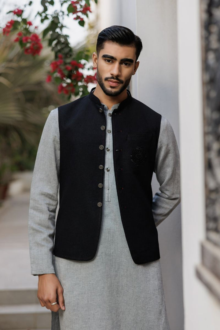Deepak Perwani - jkt1511, Kur1384 & Pja23 - black - 3 Piece