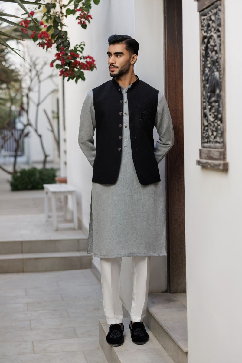 Deepak Perwani - jkt1511, Kur1384 & Pja23 - black - 3 Piece