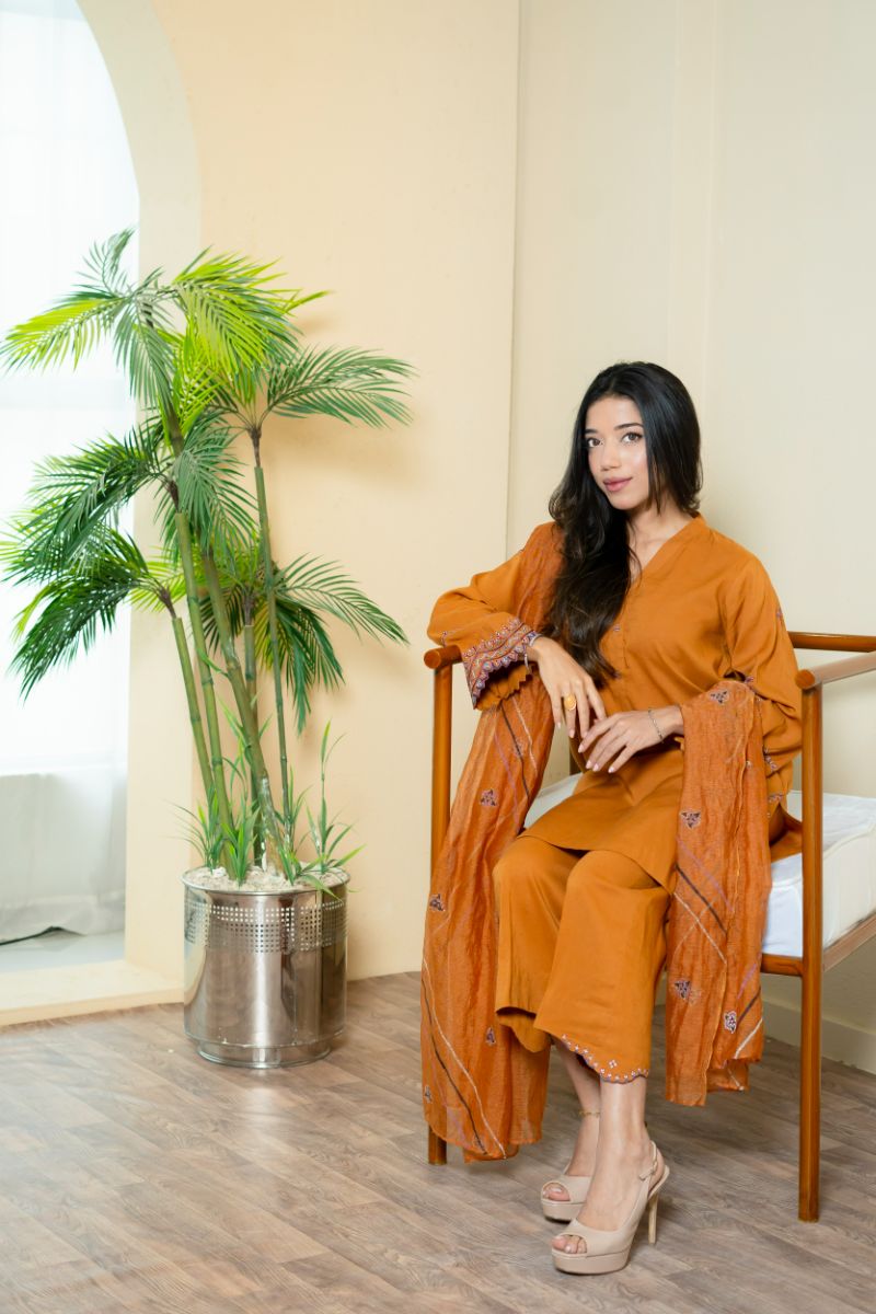 Urooj Atelier - EE-022-25 - rust - Irish & cotton Net - 3 Piece