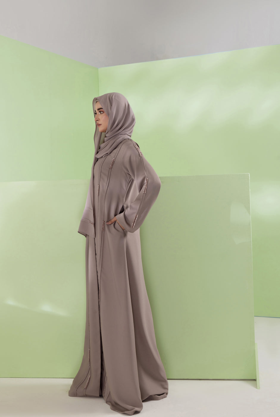 Malbus - Ivory Verse - nida - 1 Piece