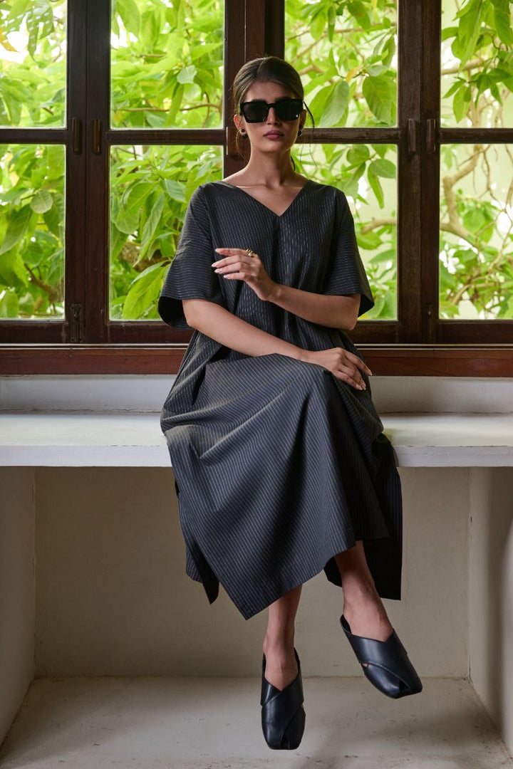 Gulabo - URBAN STRIPE DRESS - Egyption Cotton - Black - 1 Piece