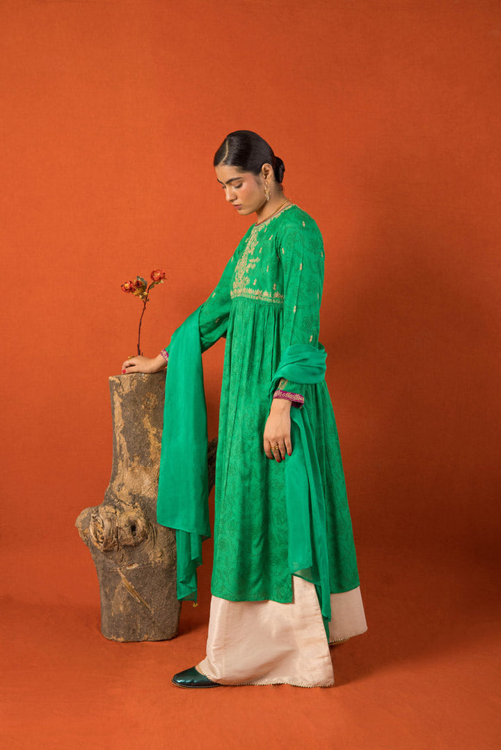 Generation - Regal Bahar Bano - Cambric - 2 Piece