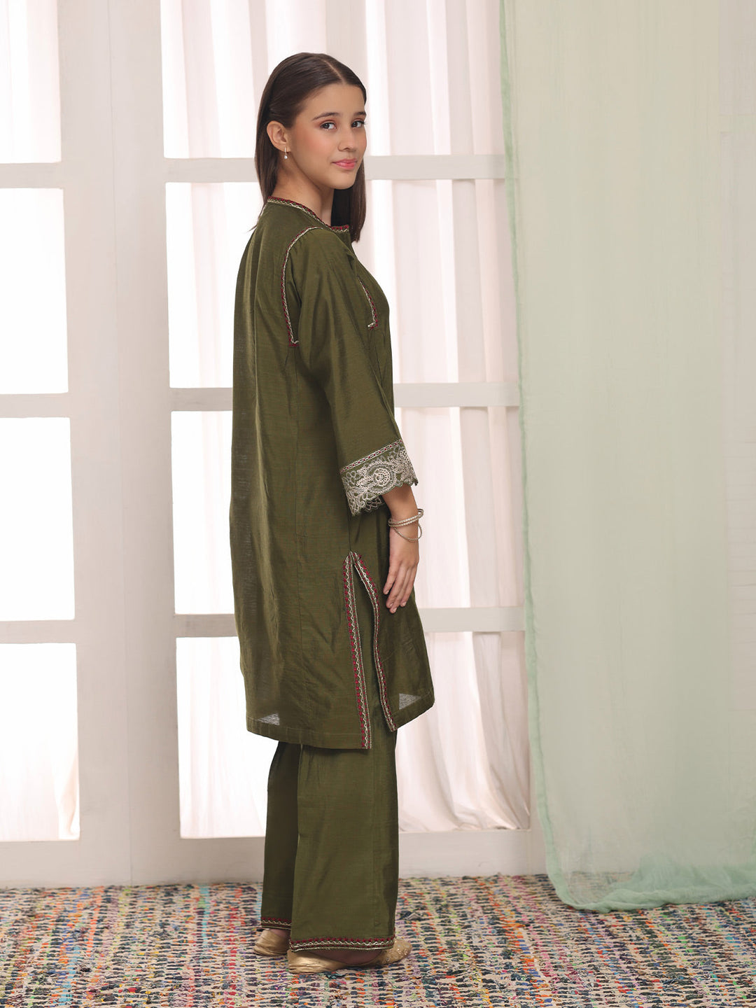 Oaks Embroidered Cotton Silk Co-ord set Green 2 Piece