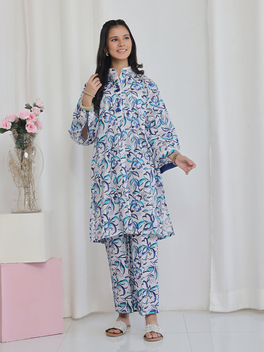 Oaks Printed Lawn Co-ord set White 2 Piece