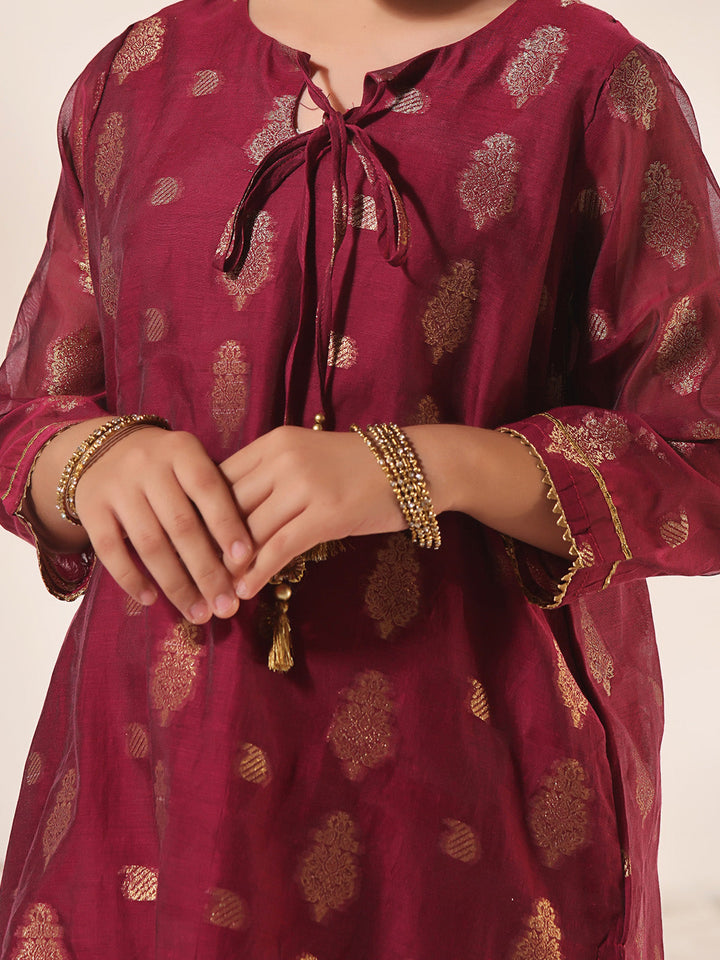 Oaks - Printed Pret Kurti Jacquard Magenta  - 1 Piece