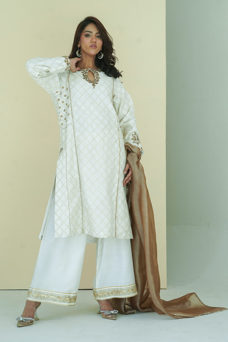 Gul E Noor - Zaraq - White and Brown - Banarasi Cotton - 3 Piece