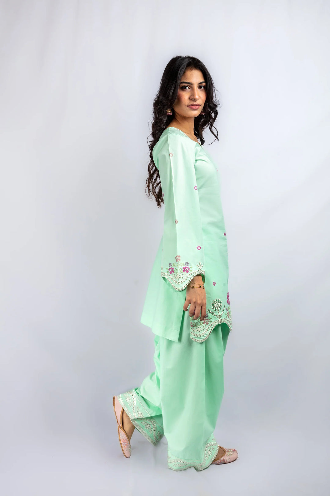 Gulenoor Mint Boulevard Suit Green 2 Piece
