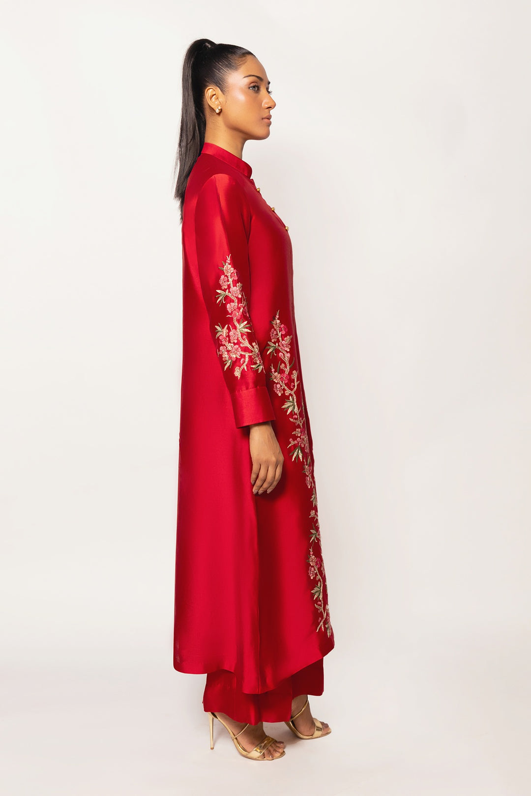 Gulenoor The Crimson Caravan Suit Red 3 Piece