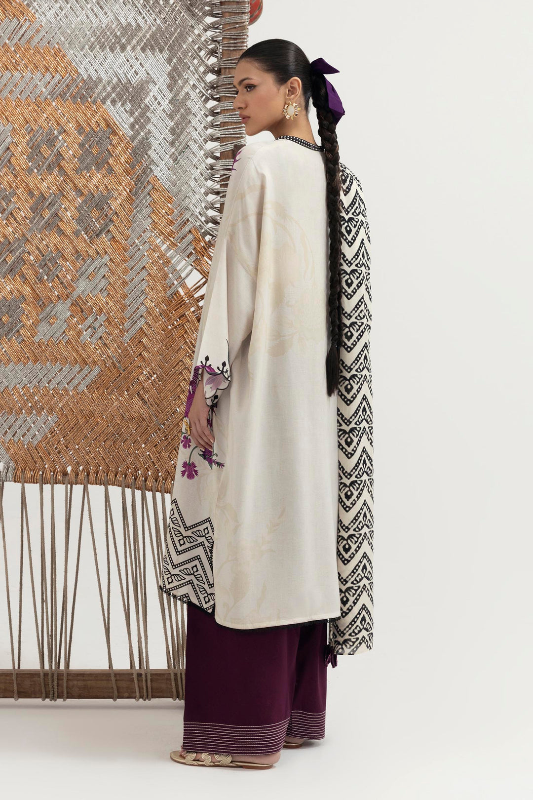 Sana Safinaz - Mahay Winter - 3 Piece - Unstitched - H255-004B-3CY