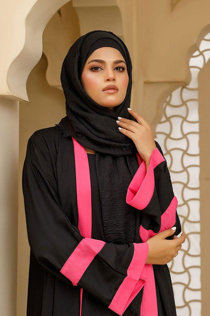 Hijabi - Alluring Fusion Abaya - Black