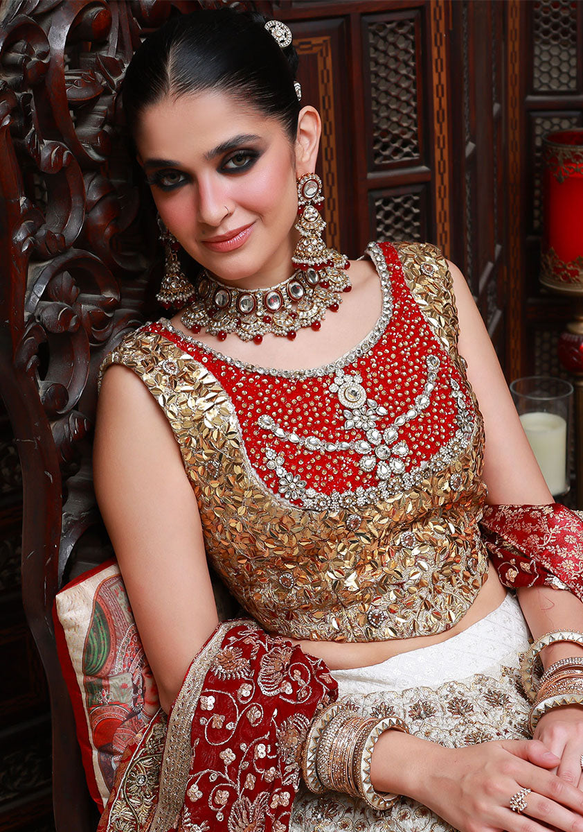 Huma Adnan aizelle Lehnga choli Champagne 3 Piece