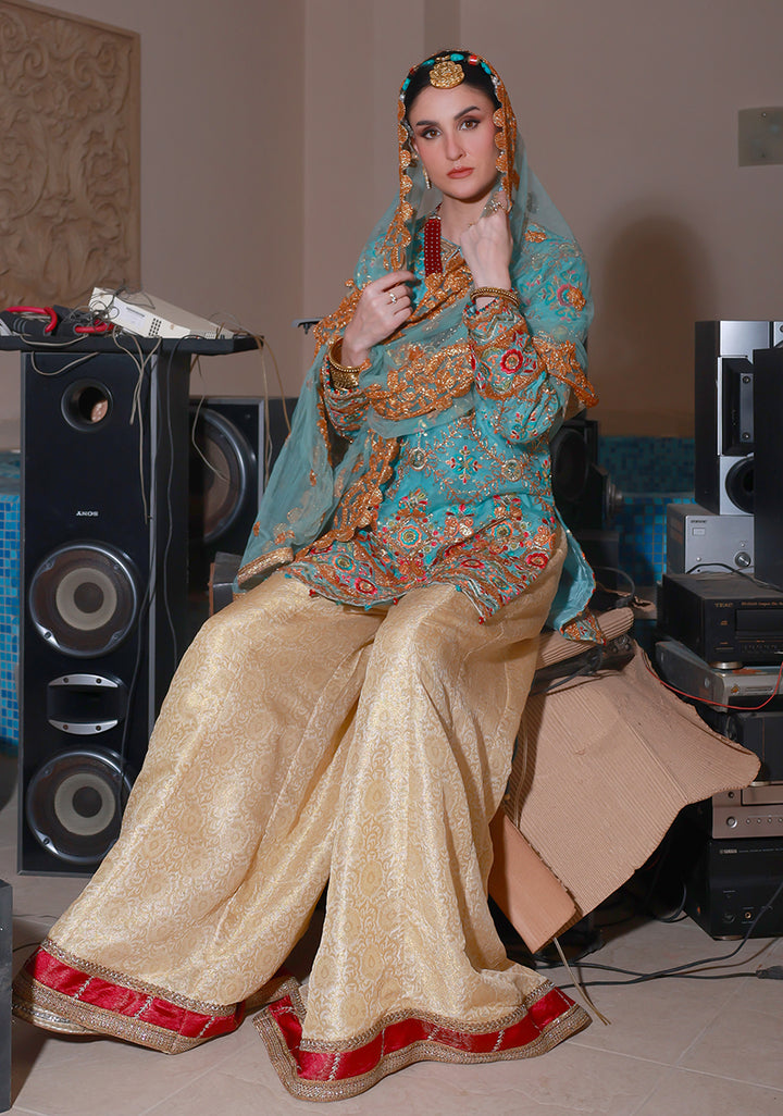 Huma Adnan areezay Suit Ice Blue 3 Piece
