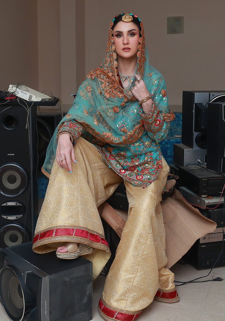 Huma Adnan areezay Suit Ice Blue 3 Piece