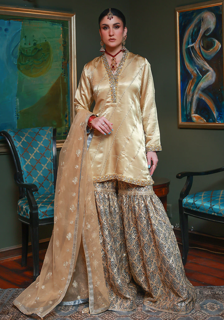 Huma Adnan naireen Suit Gold 3 Piece