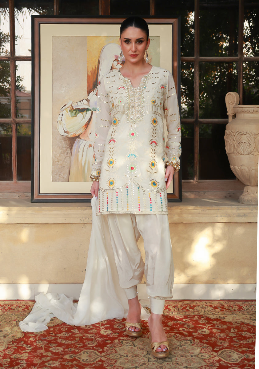Huma Adnan nayara Suit Ivory 3 Piece