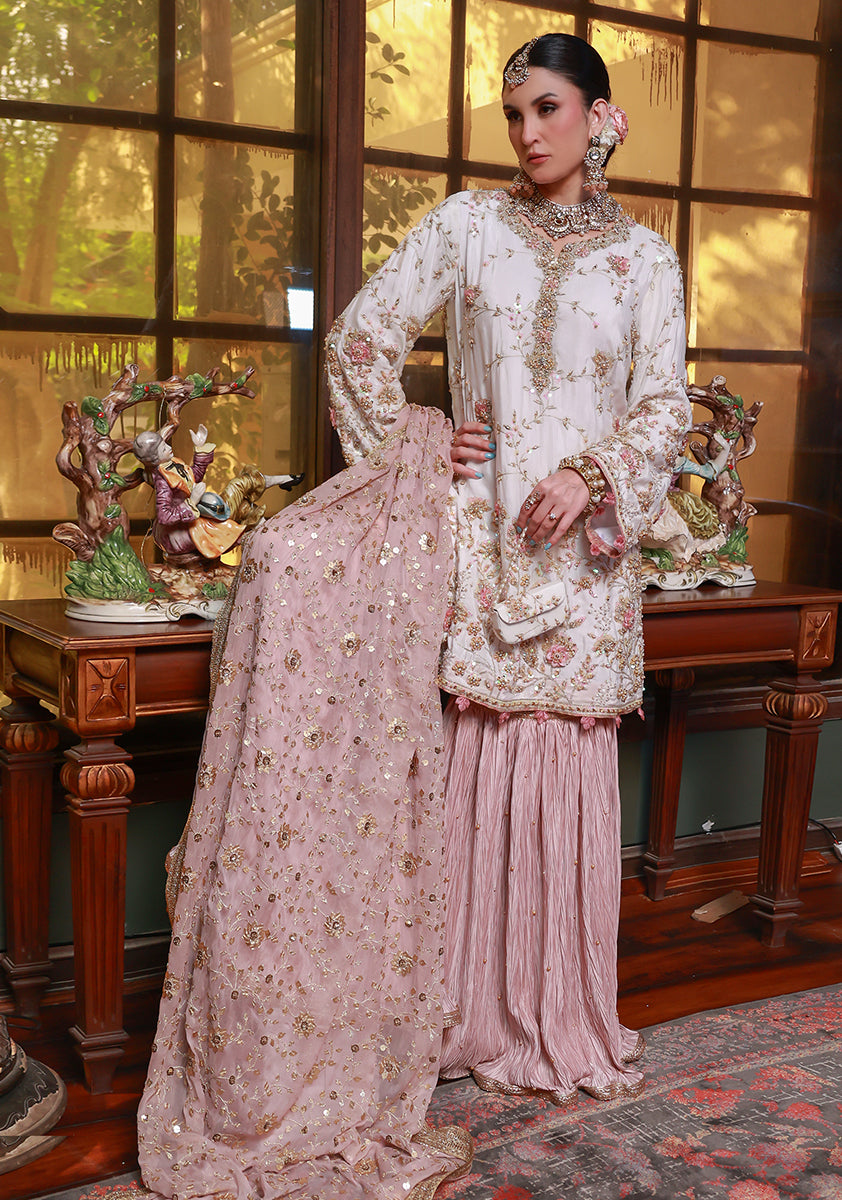 Huma Adnan nayel Suit White 3 Piece