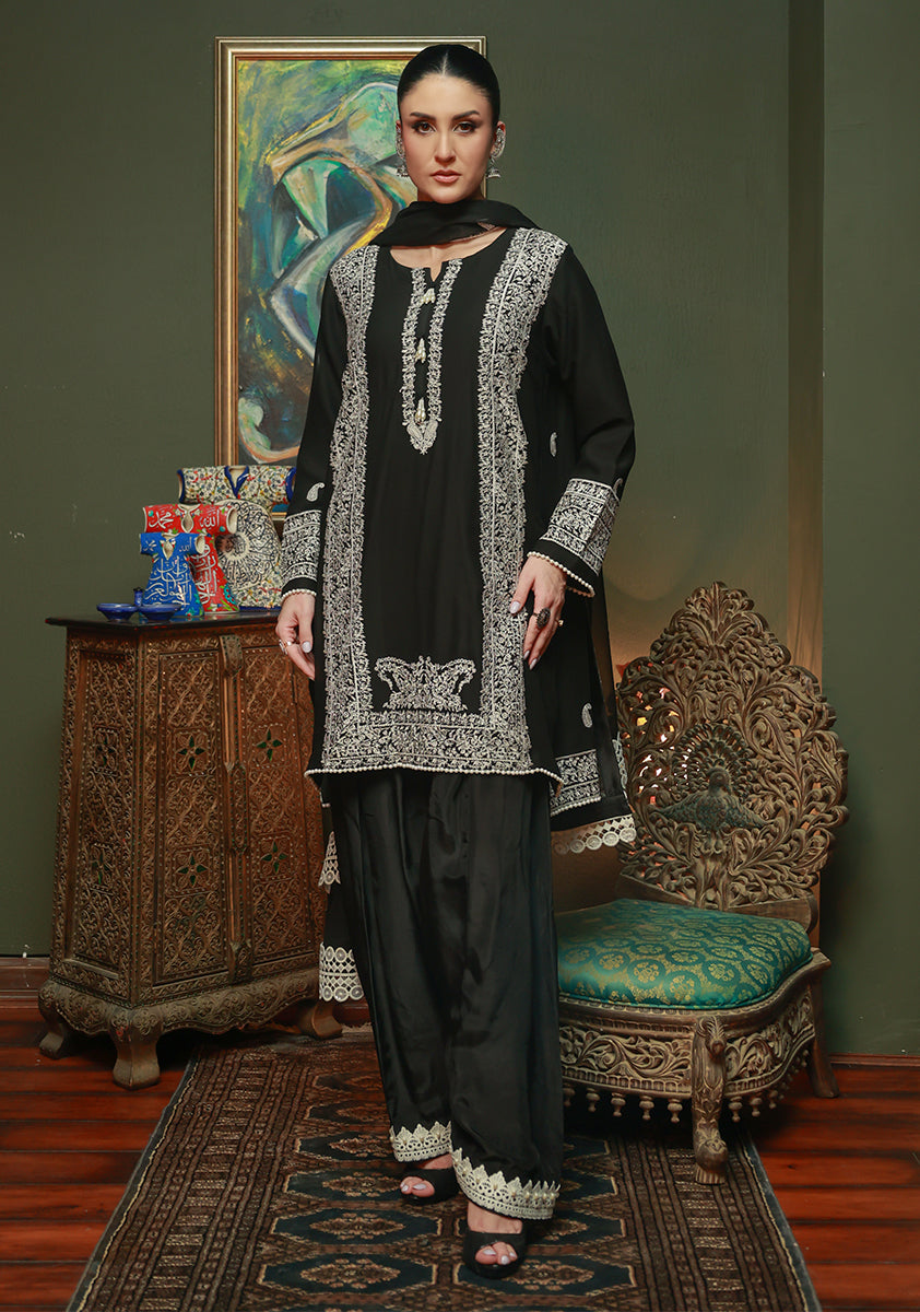 Huma Adnan yusaira Suit Black 3 Piece