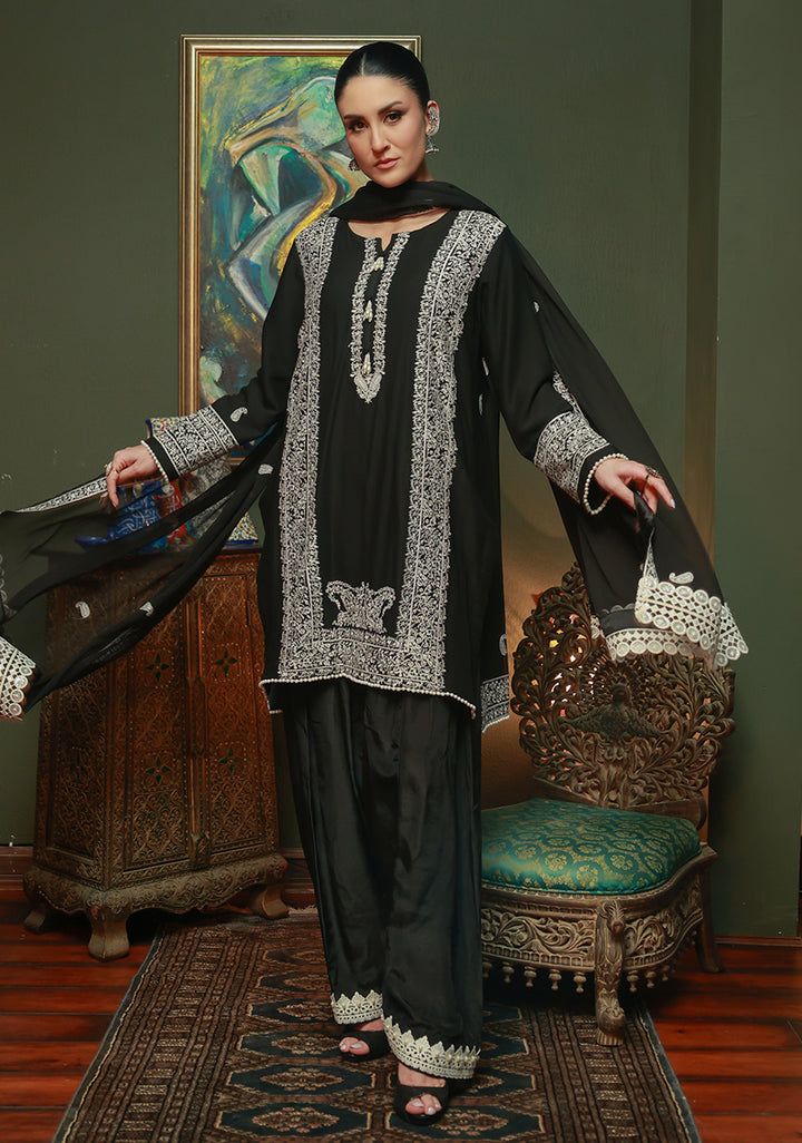 Huma Adnan yusaira Suit Black 3 Piece