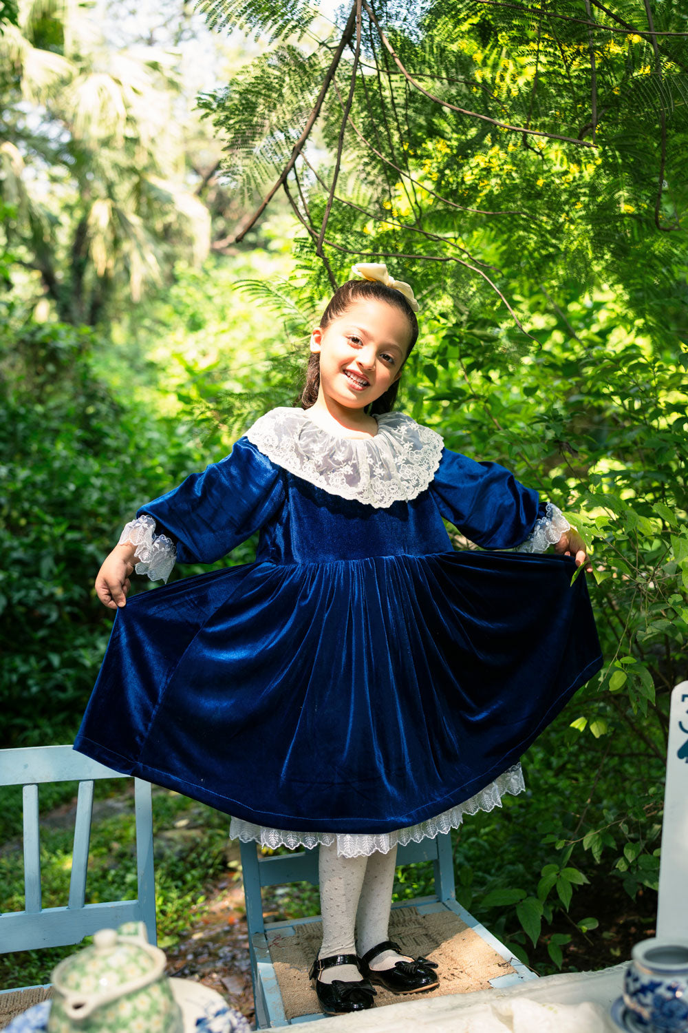 Hummingbirdspk - Alice in Wonderland Blue Velvet Dress - 1 Piece