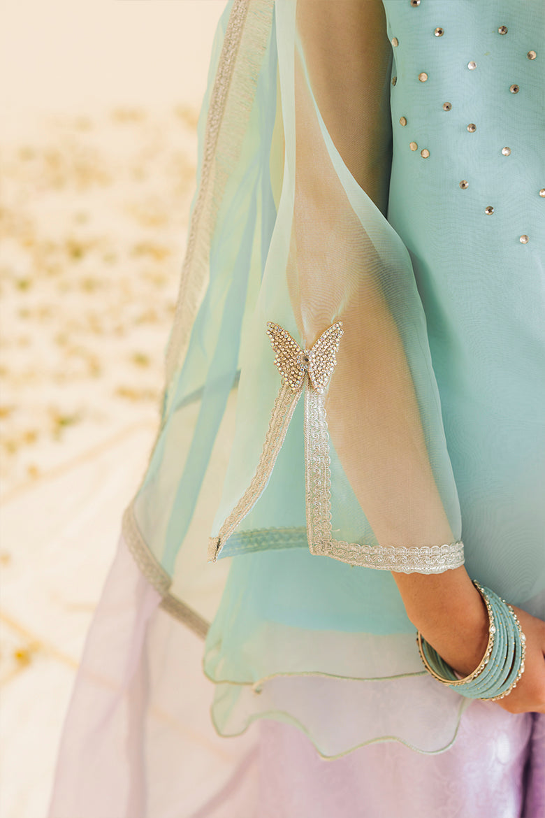 Hummingbirdspk - Gul-e-Yass Lilac &amp; Blue Butterfly Suit